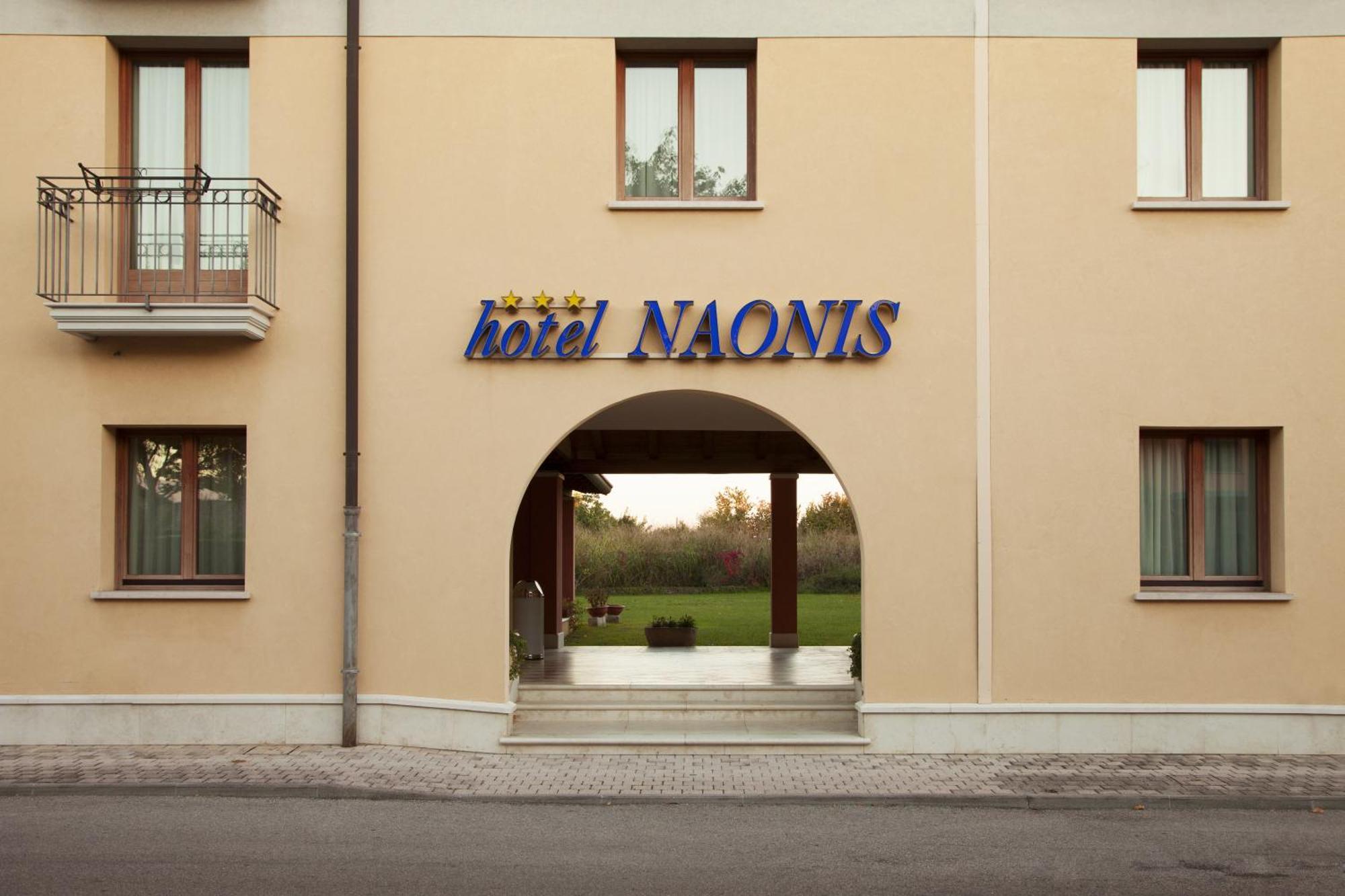 Hotel Naonis Cordenons المظهر الخارجي الصورة